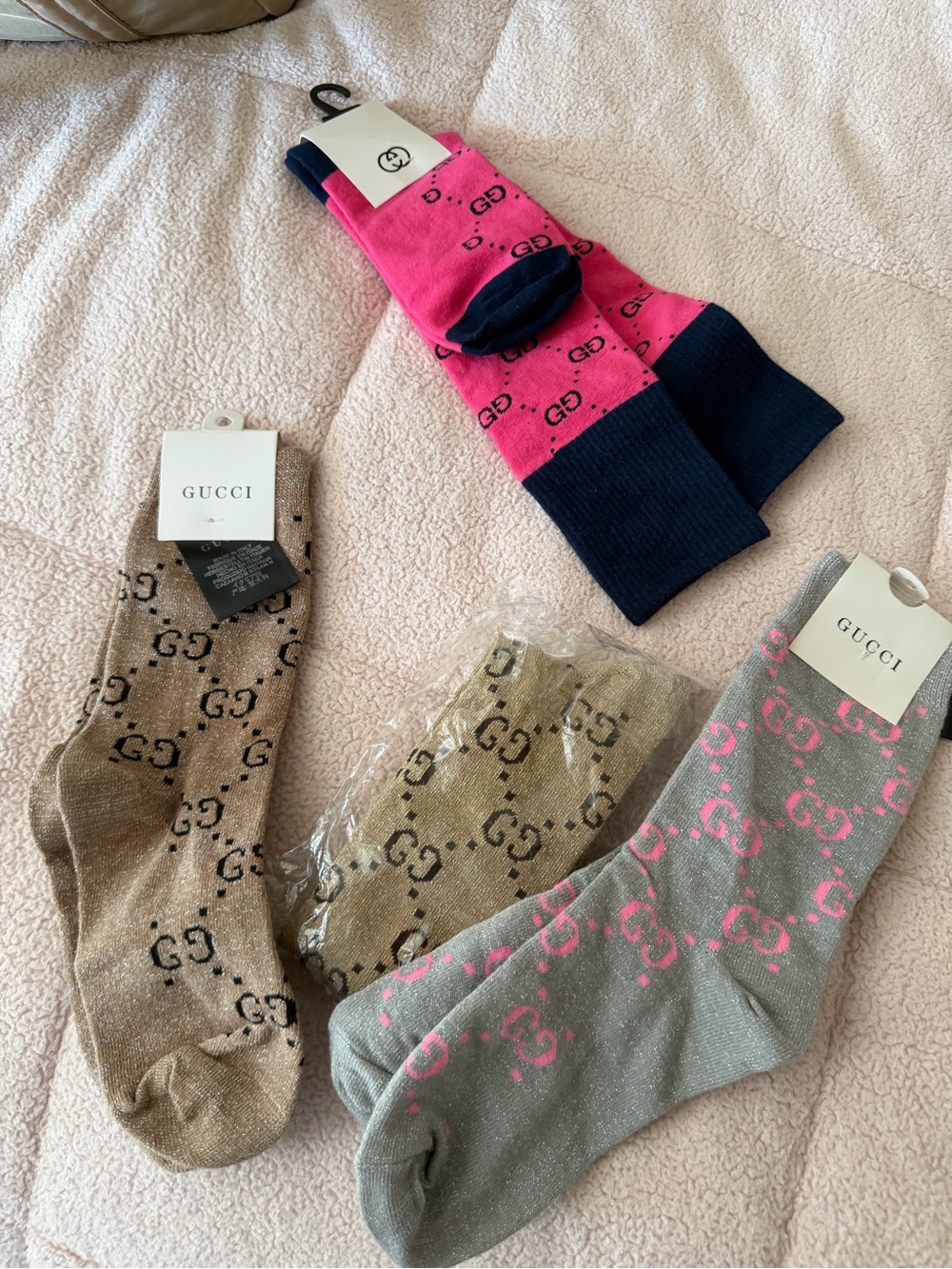 Patterned Logo Crew Socks - Pink & Navy, Gray/Pink, Gold/Black Options
